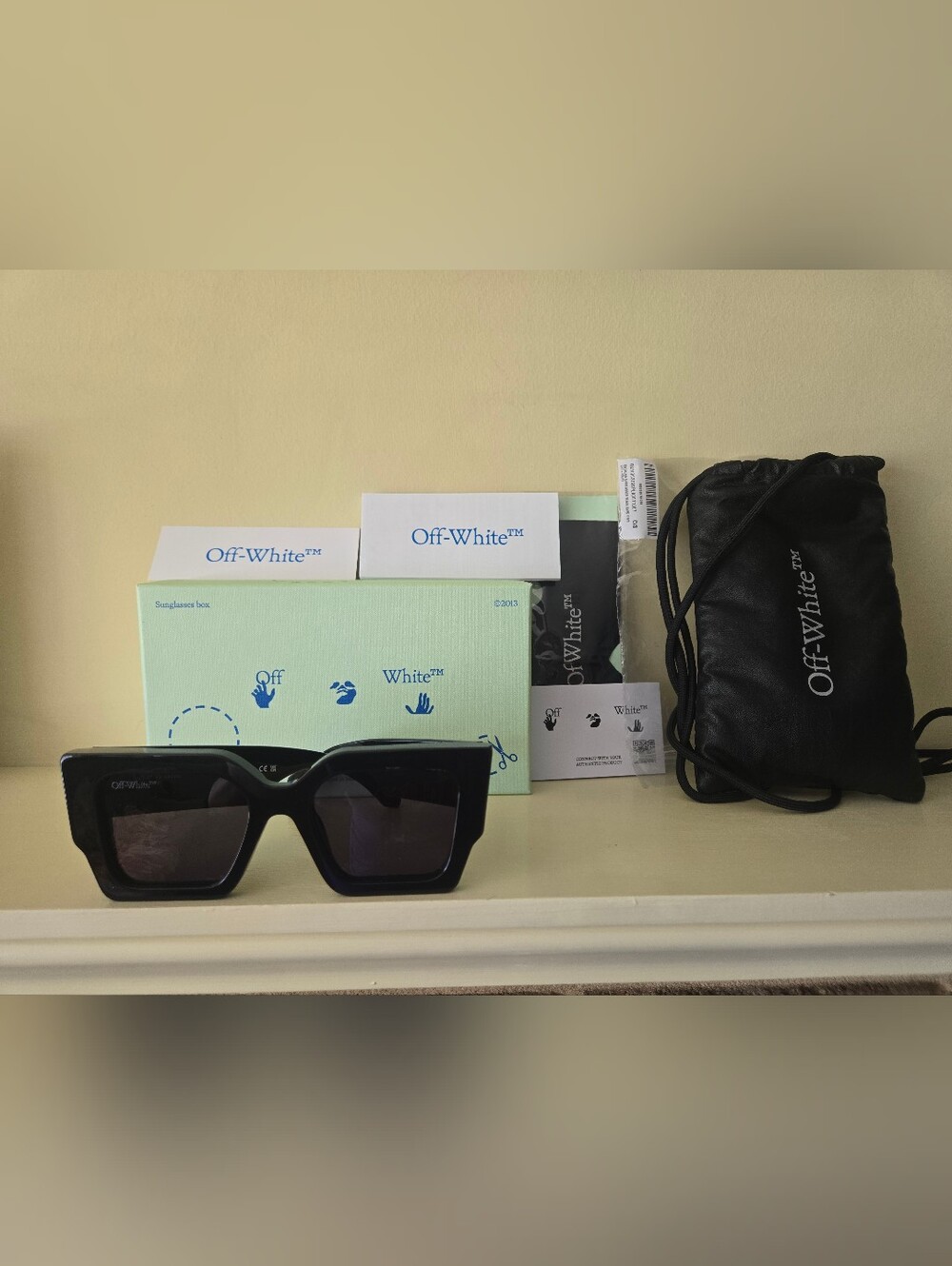 Off-White Black Oversized Square Sunglasses Catalina OERI003 55-20-145